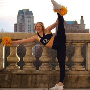 Meet your Posher, Hannah